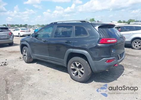 2015 Jeep Cherokee Trailhawk z USA, uszkodzony, nr VIN 1C4PJMBB9FW779048